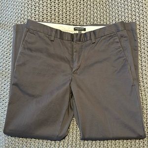 Banana Republic Aiden Slim Fit